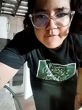 xomimuka online show from 10/10/25, 05:08