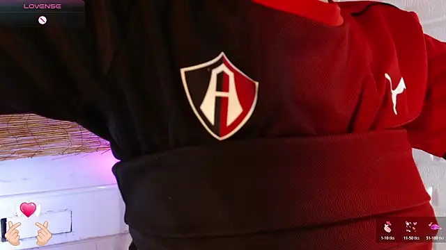 Luna 7 777 online show from 01/17/26, 05:11