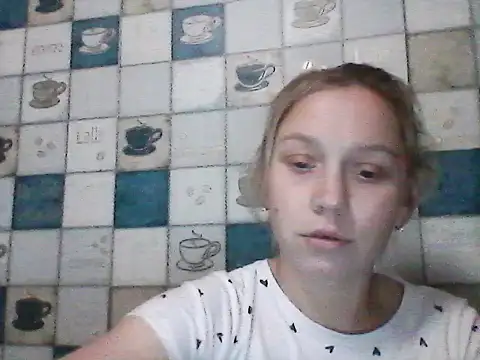 Snapshot of Anna_wey chatting on 11/30/25, 07:47 Anna wey online show from 11/30/25, 07:47