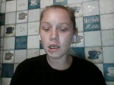 Snapshot of Anna_wey chatting on 06/21/26, 07:08 Anna wey online show from 06/21/26, 07:08