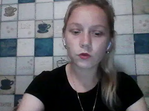 Snapshot of Anna_wey chatting on 06/30/26, 07:14 Anna wey online show from 06/30/26, 07:14