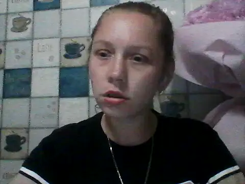 Snapshot of Anna_wey chatting on 06/15/26, 07:13 Anna wey online show from 06/15/26, 07:13