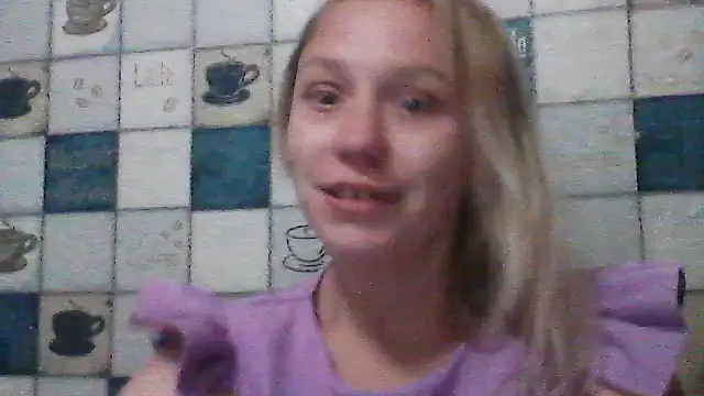 Snapshot of Anna_wey chatting on 10/24/25, 06:40 Anna wey online show from 10/24/25, 06:40