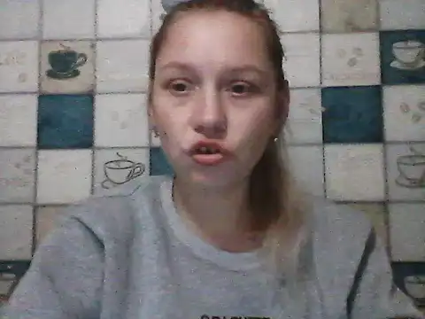 Snapshot of Anna_wey chatting on 12/04/25, 06:18 Anna wey online show from 12/04/25, 06:18