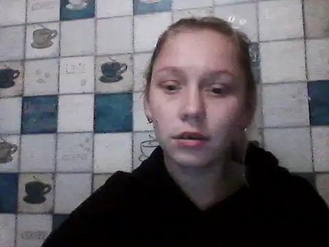 Snapshot of Anna_wey chatting on 11/24/25, 05:57 Anna wey online show from 11/24/25, 05:57