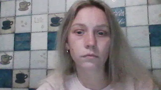 Snapshot of Anna_wey chatting on 03/22/25, 06:25 Anna wey online show from 03/22/25, 06:25