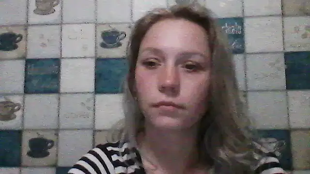 Snapshot of Anna_wey chatting on 03/22/25, 12:39 Anna wey online show from 03/22/25, 12:39