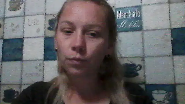 Snapshot of Anna_wey chatting on 09/12/25, 06:40 Anna wey online show from 09/12/25, 06:40