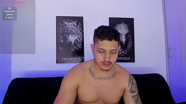 Snapshot of JohanSmith chatting on 01/09/26, 07:10 JohanSmith online show from 01/09/26, 07:10