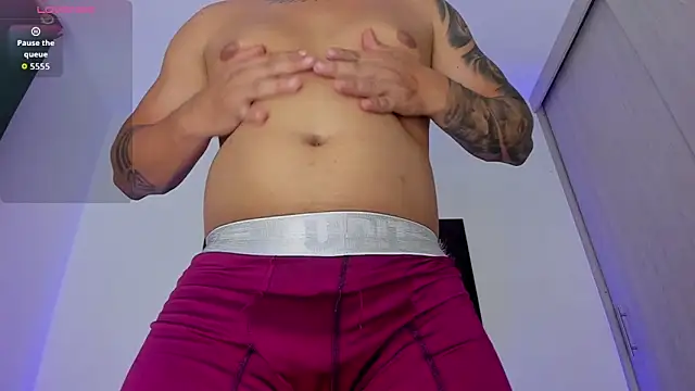 Snapshot of JohanSmith chatting on 01/15/26, 01:09 JohanSmith online show from 01/15/26, 01:09