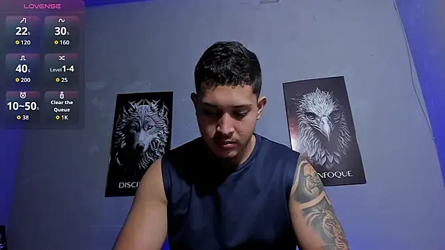 Snapshot of JohanSmith chatting on 02/06/26, 12:17 JohanSmith online show from 02/06/26, 12:17