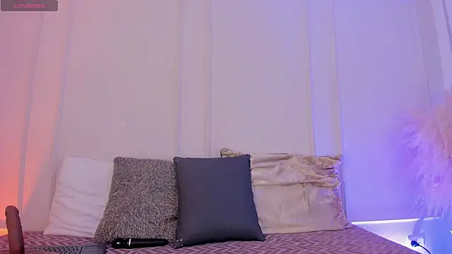 Arianasweeet online show from 03/12/26, 08:02