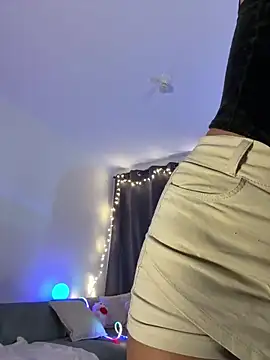 Snapshot of kiryB chatting on 12/05/25, 03:16 kiryB online show from 12/05/25, 03:16