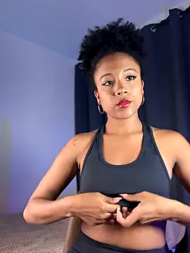 Snapshot of kiryB chatting on 11/15/25, 01:09 kiryB online show from 11/15/25, 01:09