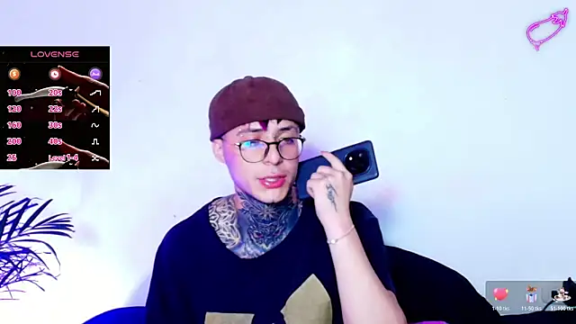 7 Saturno 7 online show from 11/12/25, 03:54