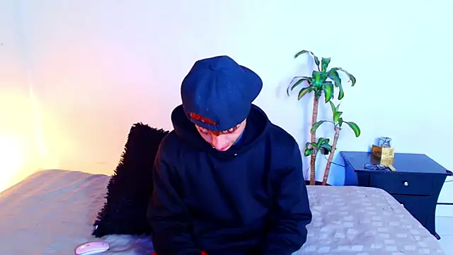 7 Saturno 7 online show from 02/22/26, 02:08