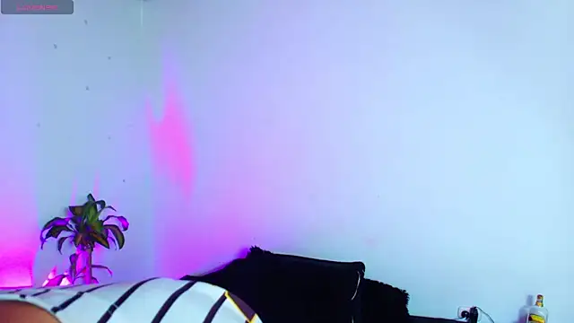 7 Saturno 7 online show from 04/16/26, 02:40