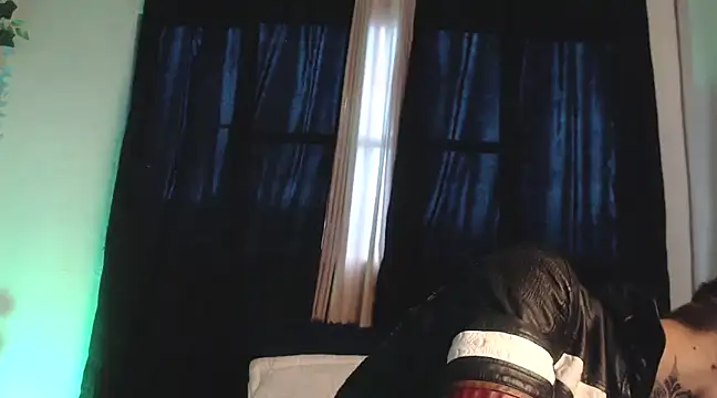 Snapshot of 7_Saturno_7 chatting on 02/24/25, 11:21 7 Saturno 7 online show from 02/24/25, 11:21