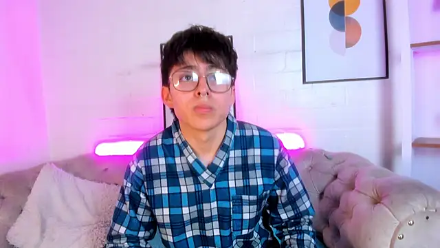 Snapshot of PepperTwink chatting on 03/14/25, 01:13 PepperTwink online show from 03/14/25, 01:13