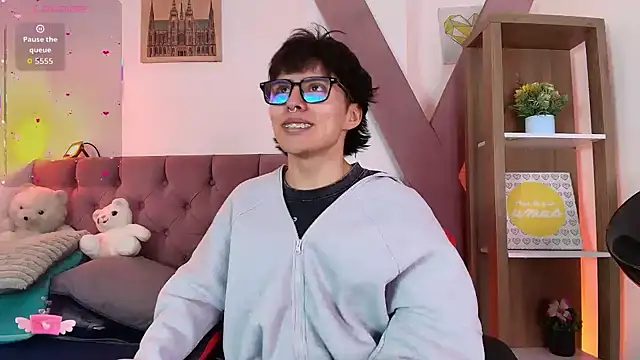 Snapshot of PepperTwink chatting on 02/16/26, 04:16 PepperTwink online show from 02/16/26, 04:16