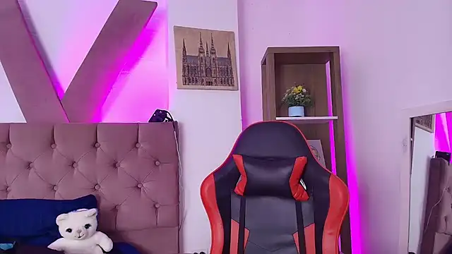 PepperTwink online show from 04/08/26, 03:57