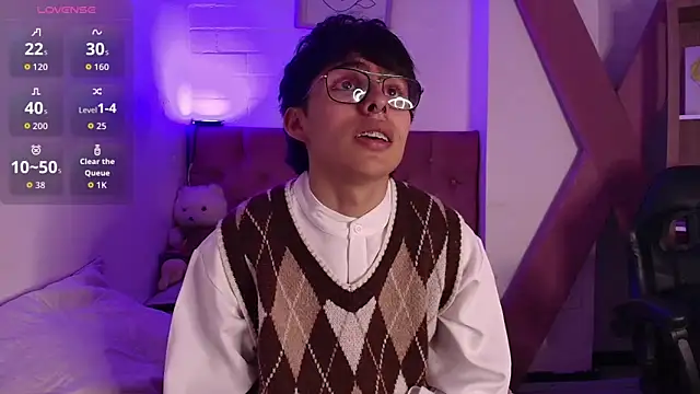 Snapshot of PepperTwink chatting on 10/28/25, 04:06 PepperTwink online show from 10/28/25, 04:06