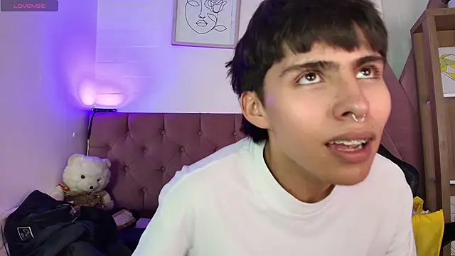 Snapshot of PepperTwink chatting on 11/06/25, 06:56 PepperTwink online show from 11/06/25, 06:56