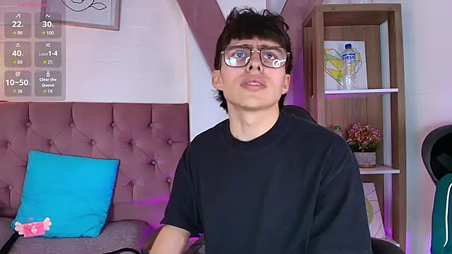 Snapshot of PepperTwink chatting on 11/22/25, 05:01 PepperTwink online show from 11/22/25, 05:01