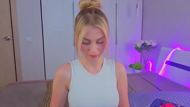 AnitaLamb online show from 10/08/25, 06:26