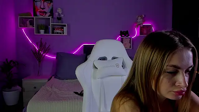 AnitaLamb online show from 03/10/25, 08:39