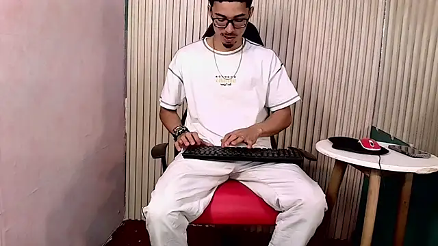 Becker2  online show from 01/07/26, 05:18