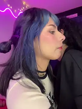 Snapshot of mavimist__ chatting on 12/04/25, 01:48 mavimist online show from 12/04/25, 01:48