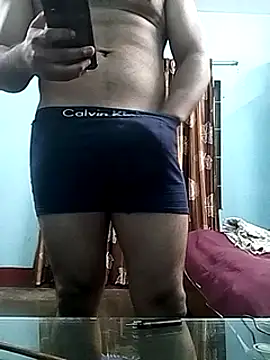 Snapshot of deshiboyz chatting on 02/18/25, 08:47 deshiboyz online show from 02/18/25, 08:47