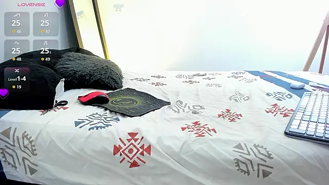 Snapshot of andrea_cherryy chatting on 02/11/26, 12:27 andrea cherryy online show from 02/11/26, 12:27