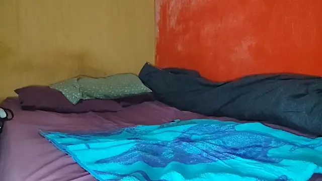 LuisA Femm online show from 12/02/25, 03:19