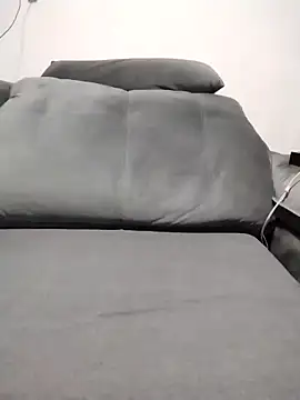 yannaluuxehot online show from 10/15/25, 10:45