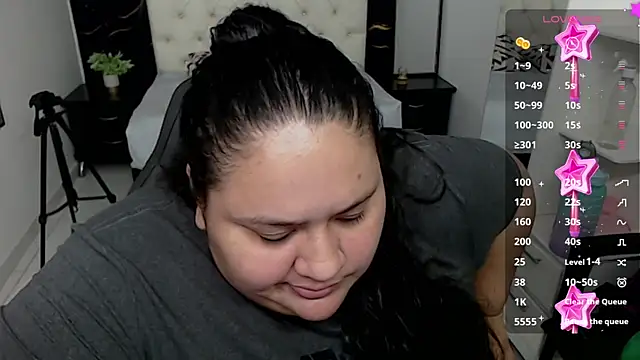 Snapshot of Aaliyah11 chatting on 09/25/25, 10:16 Aaliyah11 online show from 09/25/25, 10:16