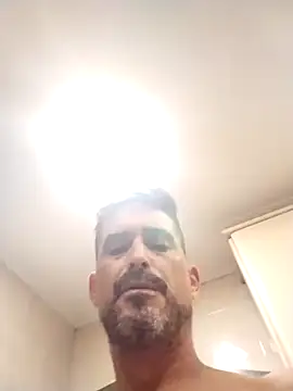 Snapshot of jonymoreno chatting on 10/02/25, 09:18 jonymoreno online show from 10/02/25, 09:18