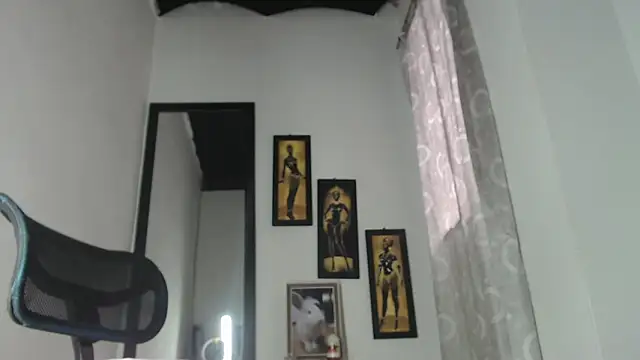 Snapshot of lolplipiwg chatting on 03/22/25, 07:20 lolplipiwg online show from 03/22/25, 07:20