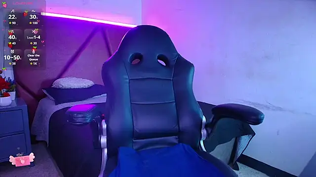 Nikkenyx online show from 12/04/25, 01:37