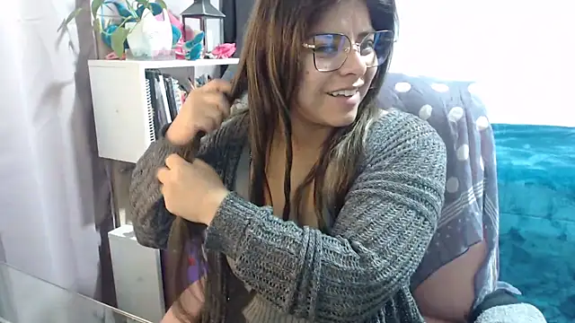 KatteAngelLat online show from 11/14/25, 12:25