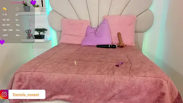 Danielaangelina online show from 04/03/26, 05:25