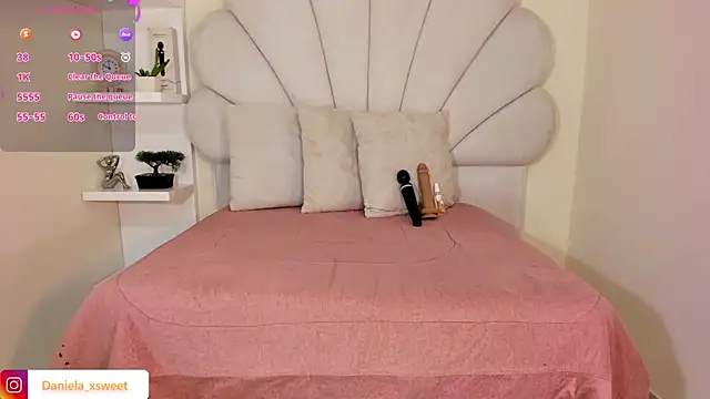Danielaangelina online show from 05/31/26, 06:08