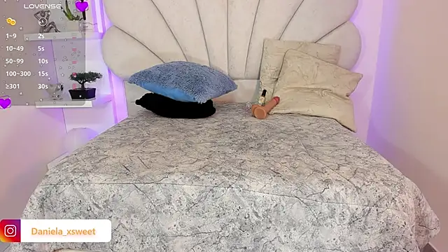 Danielaangelina online show from 11/04/25, 06:39