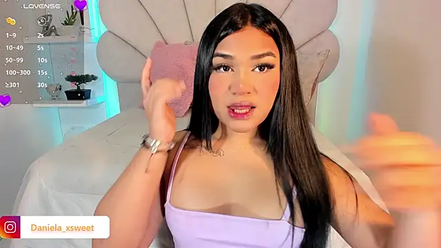 Danielaangelina online show from 10/03/25, 06:37