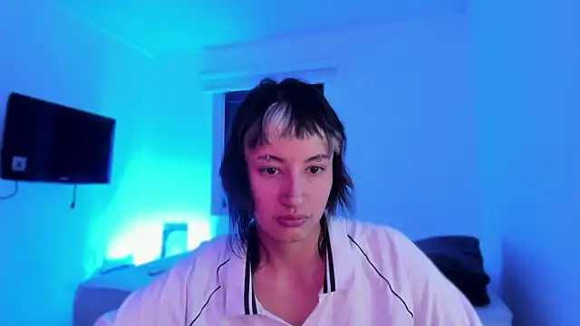 ggor4w33 online show from 04/02/26, 10:11