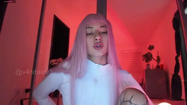 ggor4w33 online show from 02/06/26, 10:33