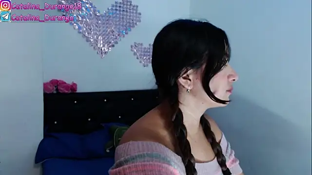 Catalina Durango1 online show from 02/04/26, 09:32