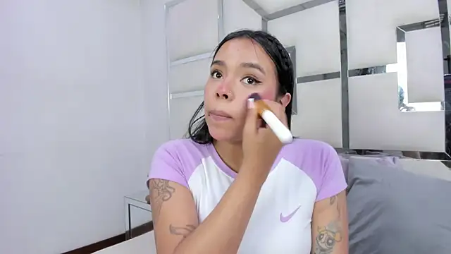 ZoeWan69 online show from 03/30/26, 03:19