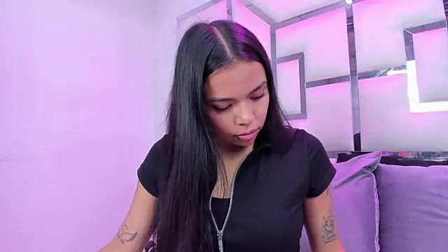 ZoeWan69 online show from 02/05/26, 02:35